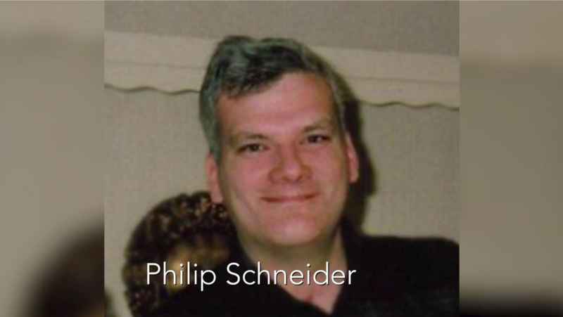 3 Phil Schneider